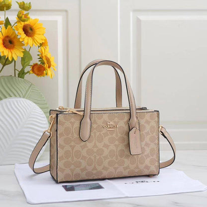 💗 Coach Grace
1️⃣ First quality

Size : 23*14 ~ 25*16.5 cm
85 dhs🪙🌺

Zain115
♥️♥️♥️