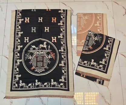 Scarf
40 dhs✅

Zain232
♥️♥️♥️
