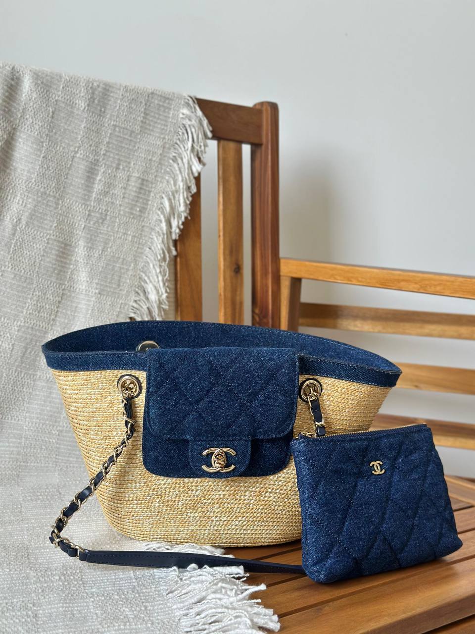 Chanel Raffia Beach Tote🏝️
*Available All Colors🥞*
*VIP Quality❗️*
For Price 👇 WhatsApp✅
0568585901 
0507557372
0552275751 Owner Zain 👌

Zain317
♥️♥️♥️