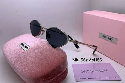 Miu Miu
Master
180 dhs✅

Zain126
♥️♥️♥️