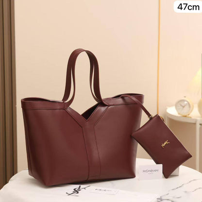 💞 YSL Tote 2 in 1
1⃣️ First quality
Size: 47 * 18 * 30 cm
110 dhs❣️

Zain115
♥️♥️♥️