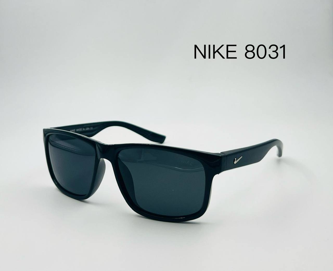 Nike Ad 💥*
Sunglasses 🕶️ 
good quality 💯
With master box 🗃️ 
50 dhs✅

Zain273
♥️♥️♥️