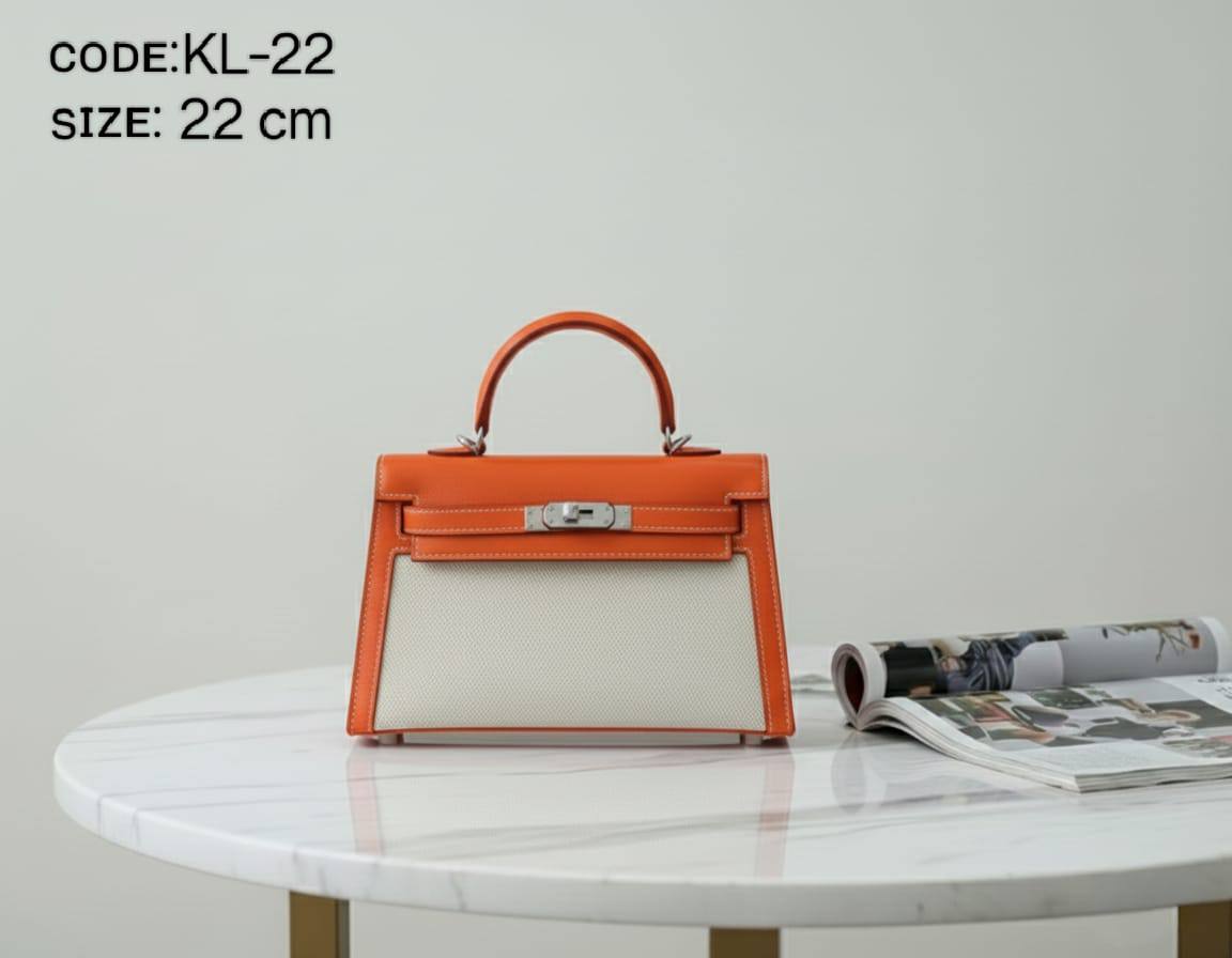 HERMES ᴋᴇʟʟʏ
   ✦ ʜᴀʀᴅ ᴛᴏɢᴏ ʟᴇᴀᴛʜᴇʀ
         ( ɢᴏʟᴅ ʜᴀʀᴅᴡᴀʀᴇ )
   ✦ ᴄᴀɴᴠᴀs & ʟᴇᴀᴛʜᴇʀ
          ( sɪʟᴠᴇʀ ʜᴀʀᴅᴡᴀʀᴇ )
   ✦ ᴄʀᴏᴄᴏᴅɪʟᴇ ʟᴇᴀᴛʜᴇʀ
          ( sɪʟᴠᴇʀ ʜᴀʀᴅᴡᴀʀᴇ )
ᴡɪᴛʜ ʟᴏɴɢ ʙᴇʟᴛ sᴛʀᴀᴘ
sɪᴢᴇ : 22 cm
ᴡɪᴛʜ BOX

95 dhs✅

Zain31
♥️♥️♥️