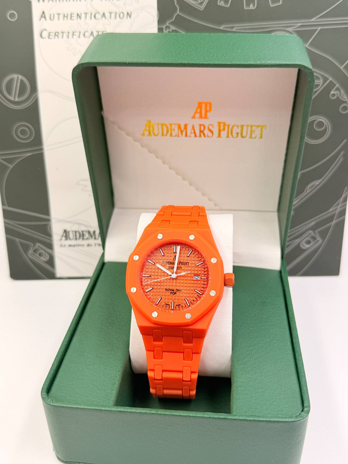 Ap  SWATCH  
60 dhs🇦🇪🇦🇪

with box 
battery

Zain85 
♥️♥️♥️