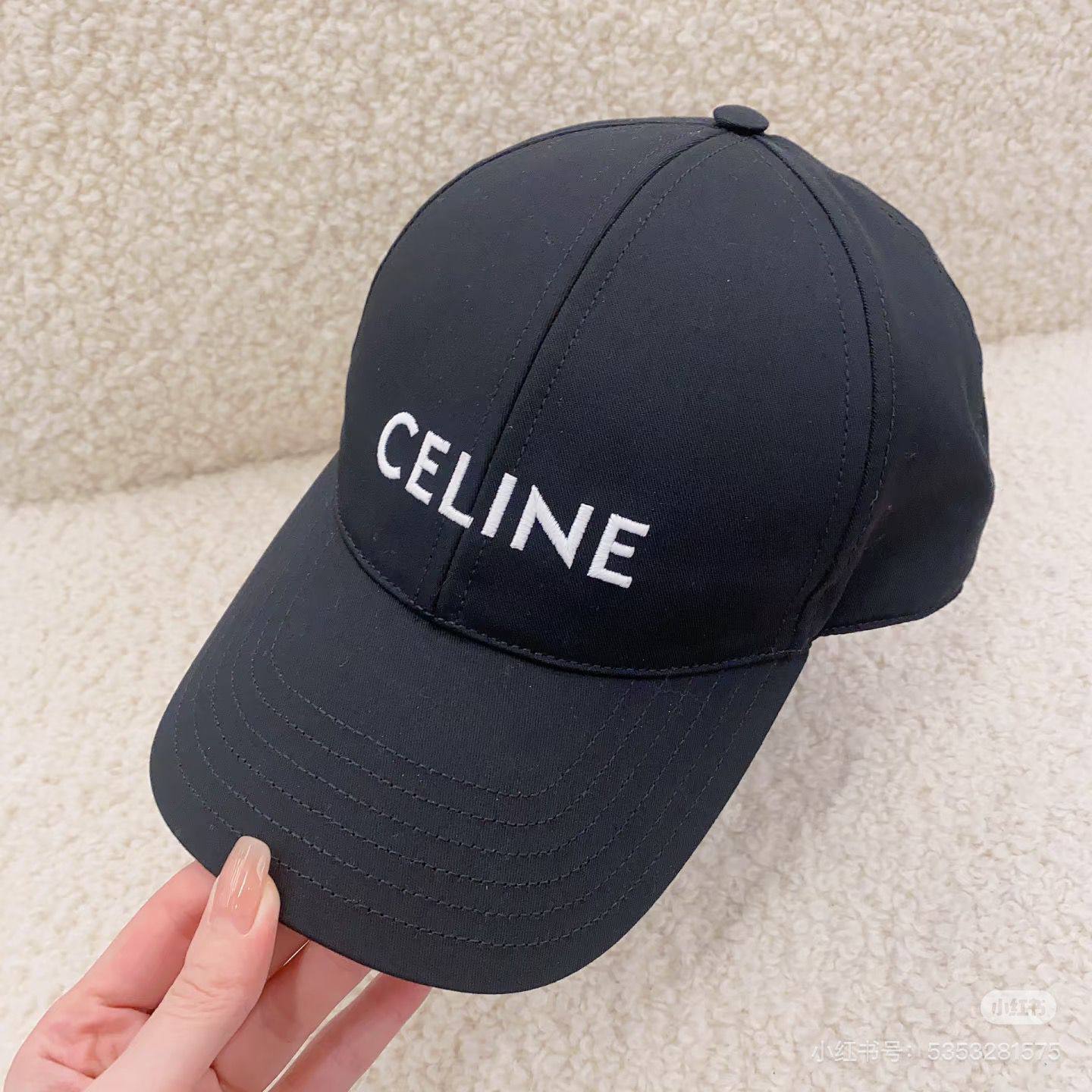 *NEW COLLECTION*

*CAP*

*MASTER QUALITY*

170 dhs❣️

Zain202
♥️♥️♥️