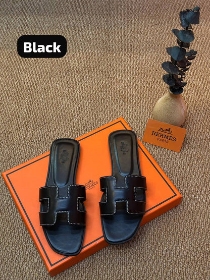 Hermes ladies 

new arrives 

36 to 41 

100 dhs🇦🇪🇦🇪

Zain236
♥️♥️♥️