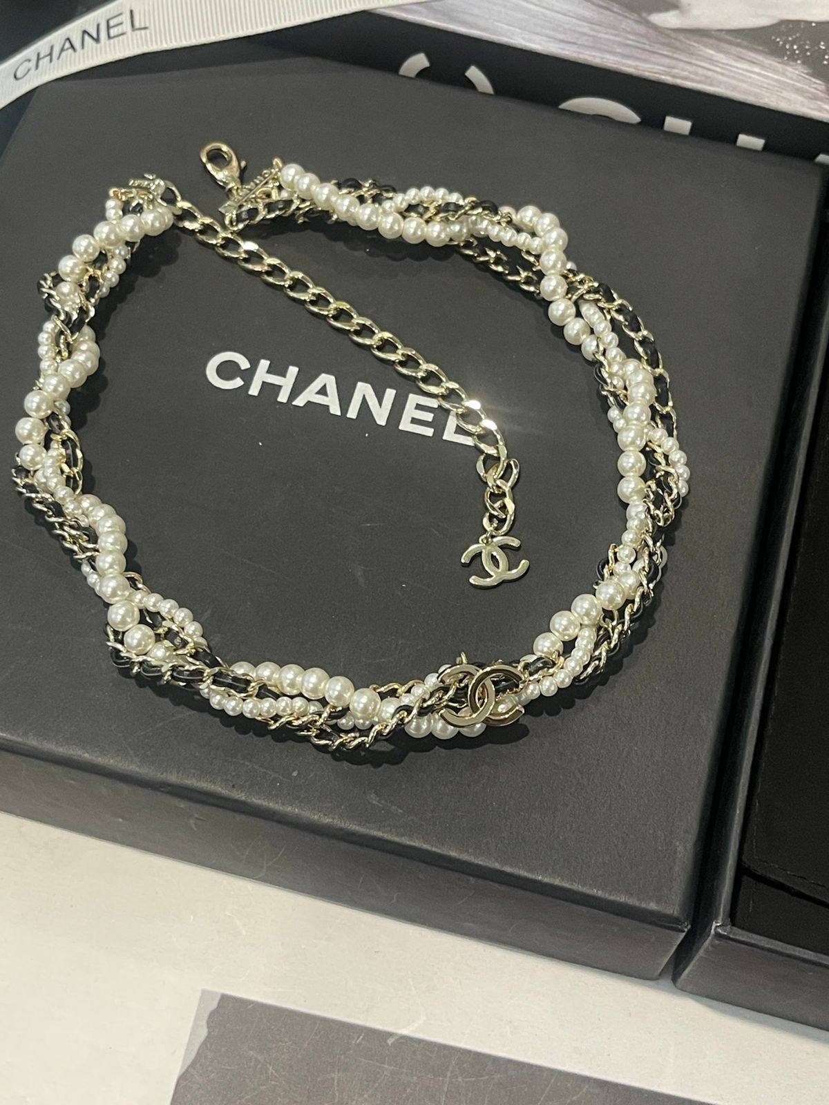 CHANEL MASTER

Necklace and bracelet with good box 

260 dhs🪙🌨️

Zain89
♥️♥️♥️