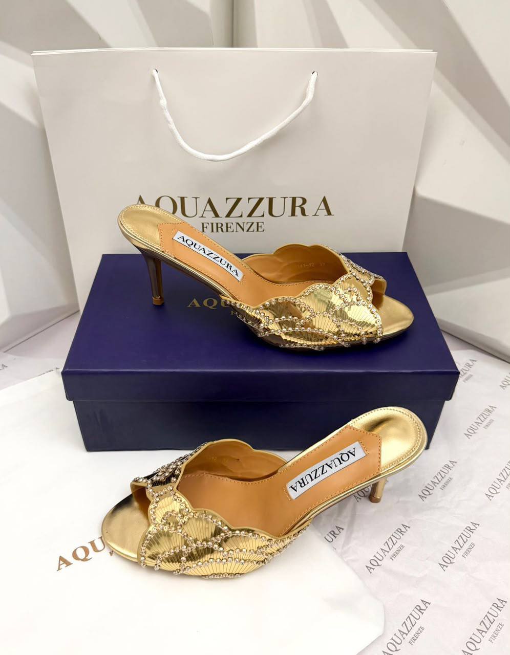 AQUAZZURA 
MASTER QUALITY 😍
SIZE 36-41 AVAILABLE 
280 dhs💓

Zain88
♥️♥️♥️