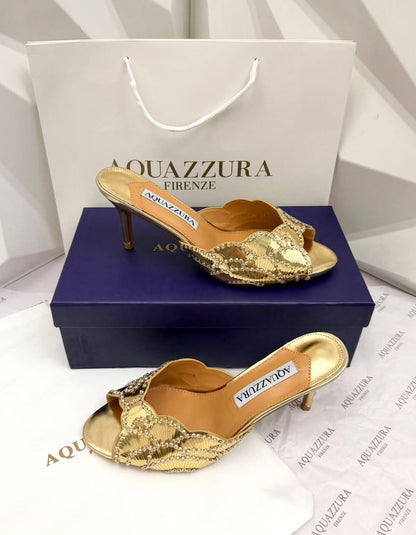 AQUAZZURA 
MASTER QUALITY 😍
SIZE 36-41 AVAILABLE 
280 dhs💓

Zain88
♥️♥️♥️
