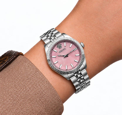 Versace 

watch for ladies 

good quality 

280 dhs🇦🇪🇦🇪

(size 36mm)'

Zain59
♥️♥️♥️