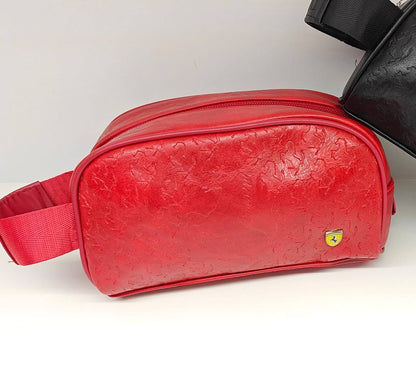 Pouch 
35 dhs🪙🌨️

Zain235
♥️♥️♥️