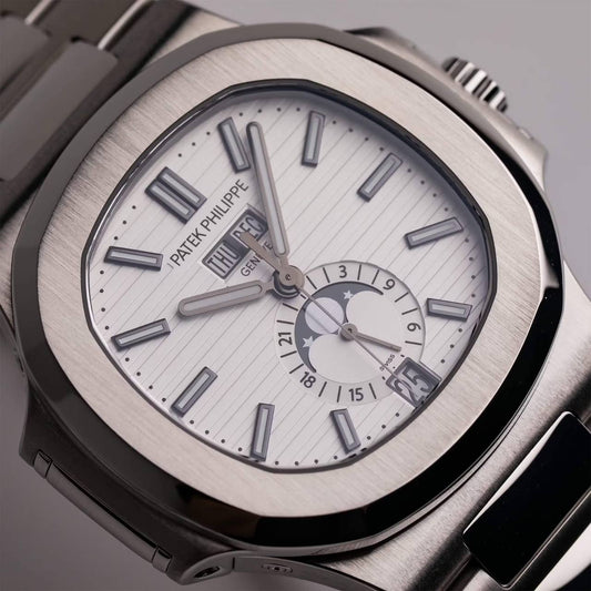Patek Philippe watch for men good quality automatic 
350 dhs💓

Zain59
