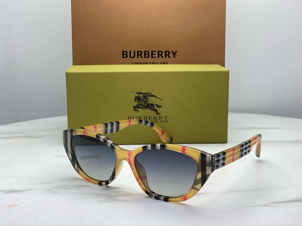 Sunglasses
65 dhs🇦🇪🇦🇪

Zain182
♥️♥️♥️