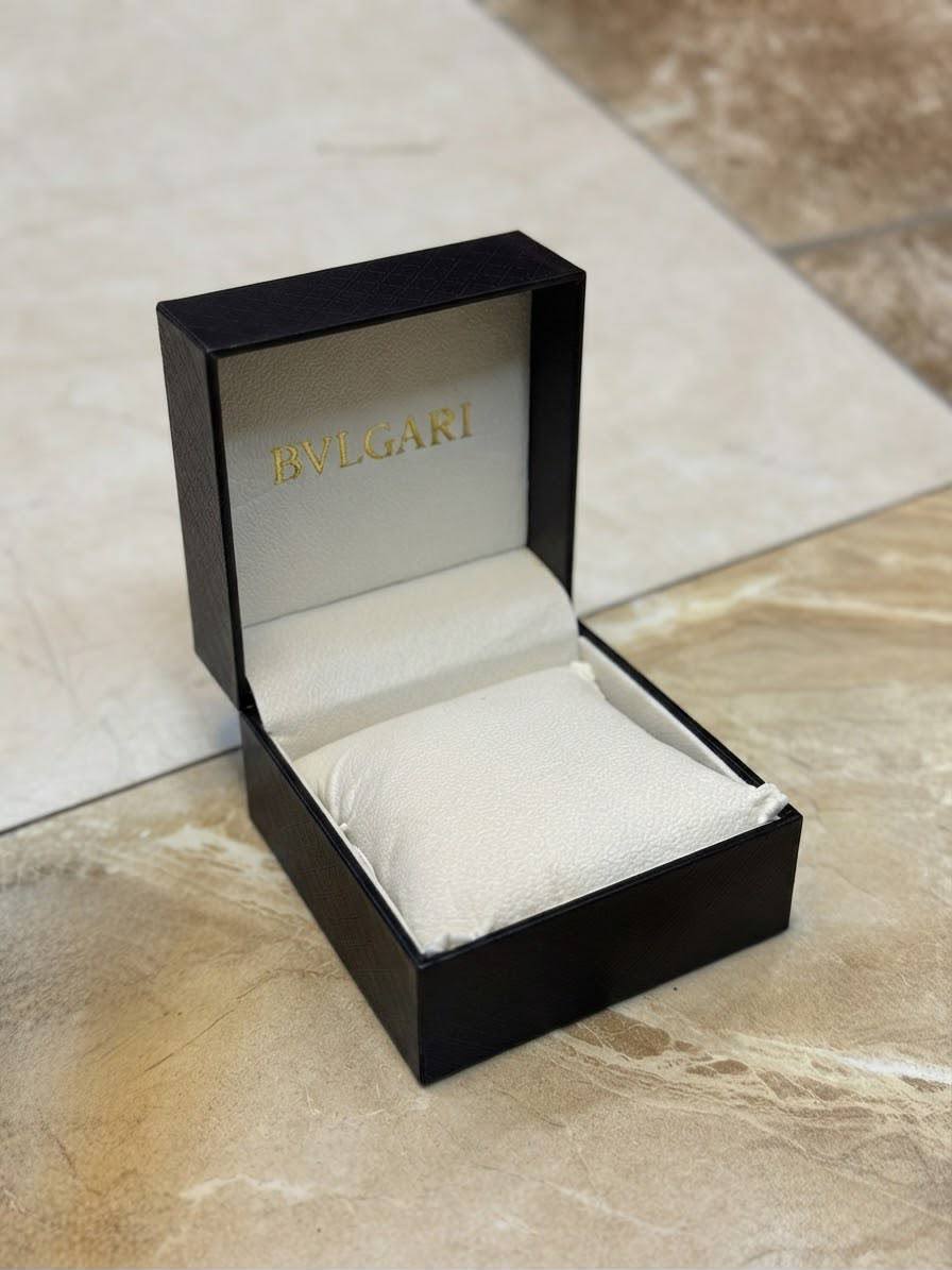 Small watch 📦 Box

20 DHS🇦🇪🇦🇪🇦🇪

Zain40
♥️♥️♥️
