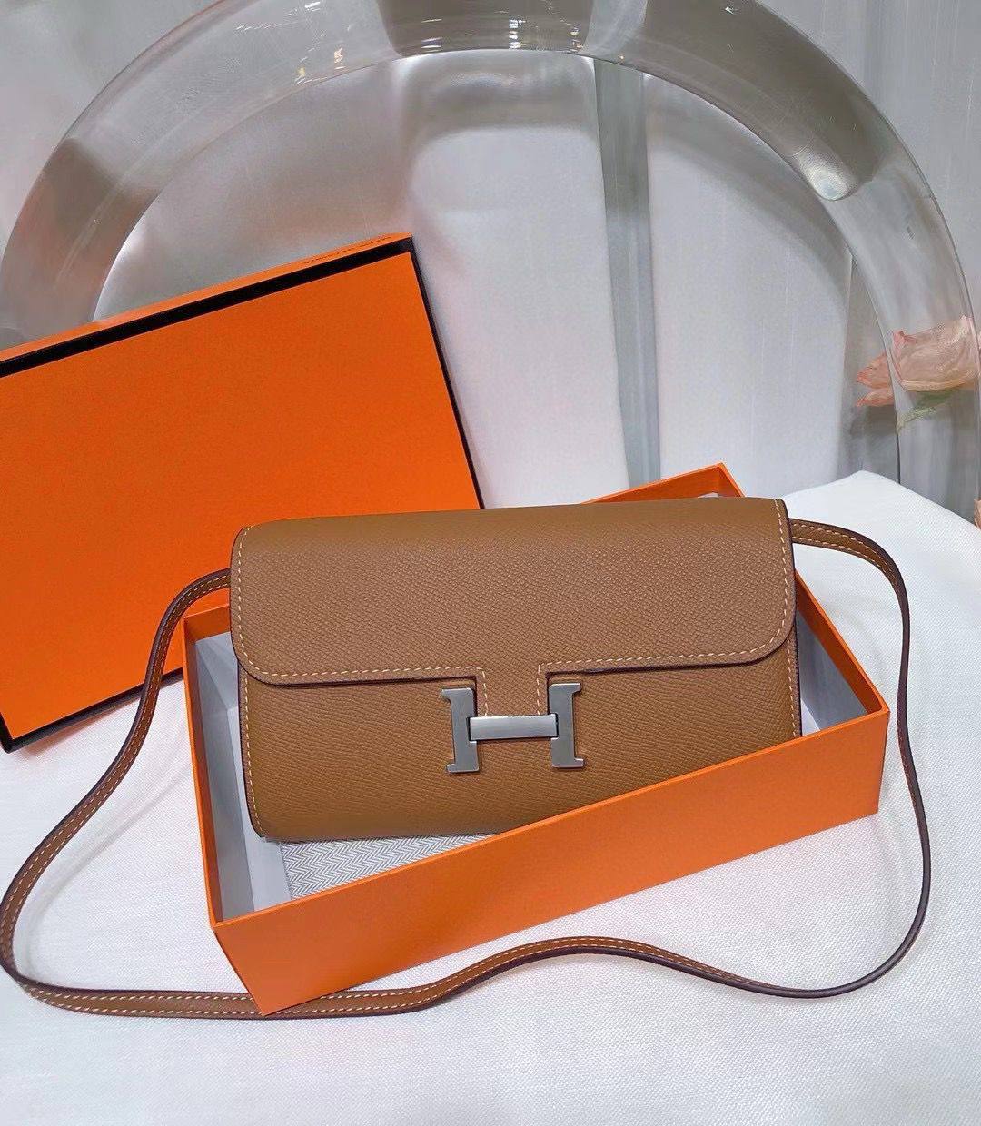Hermes
Master 👌
270 dhs❣️
#with box💕💕🙋‍♂️

Zain228
♥️♥️♥️