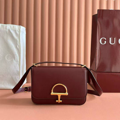 Gucci
Master🌺
260 dhs✅🩷
#22cm🥰🥰

Zain228
♥️♥️♥️