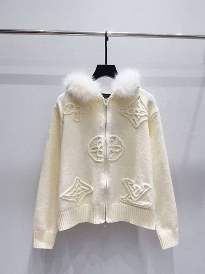 LOUIS VUITTON

Super Master quality

Sizes: S M L XL
490 dhs🇦🇪🇦🇪

Zain308
♥️♥️♥️