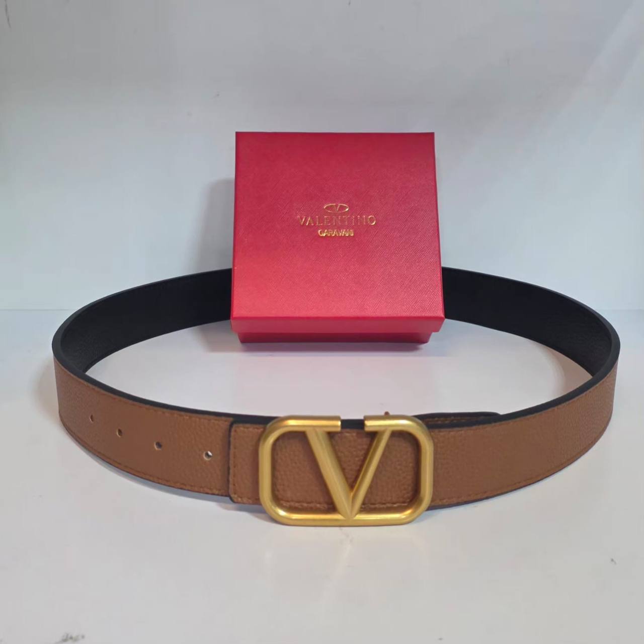 Mens belts 
with box
35 dhs💛

Zain232
♥️♥️♥️