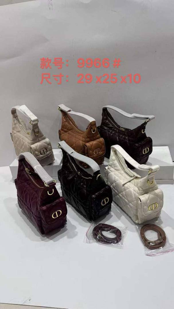 Gucci

105 dhs🇦🇪🇦🇪

Zain26
♥️♥️♥️