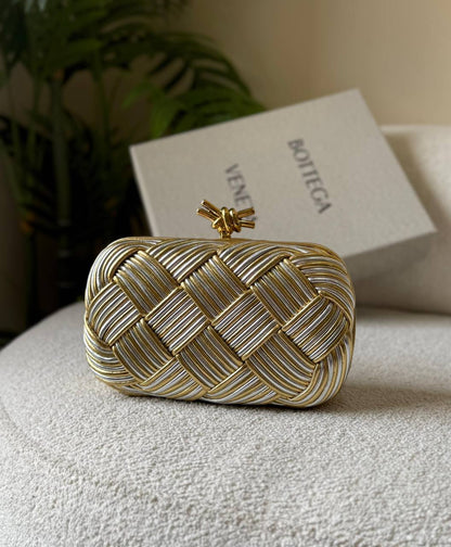 BOTTEGA
        🍁💕🍃
🍂Available now 🩵💫
For Price 👇 WTSP Text Zain 0568585901
0507557372
0544061607

Zain246
♥️♥️♥️