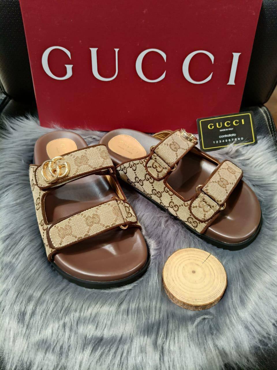 Gucci
MASTER QUALITY
Size     ……36--42
280 dhs✅

Zain119
♥️♥️♥️