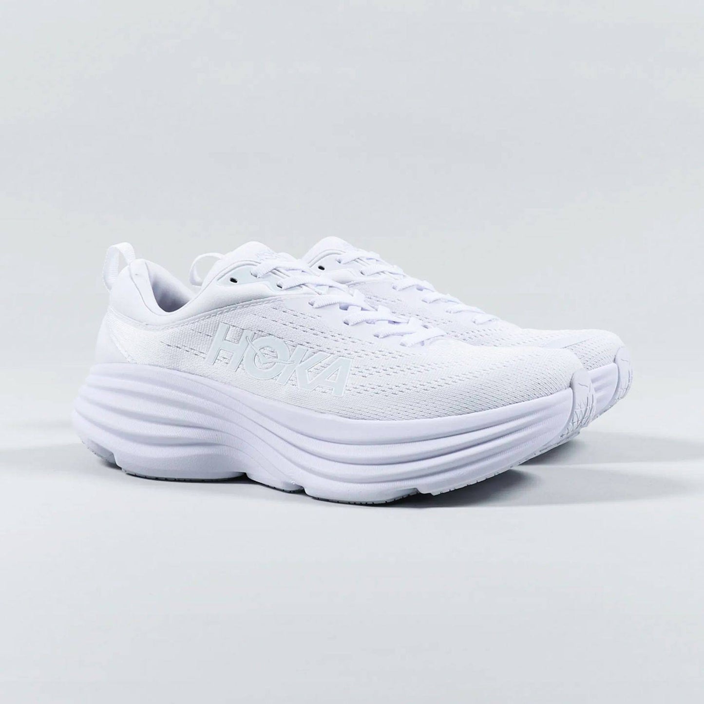 Hoka One One Bondi 8 ‘White’🤍
NEW ARRIVALS 🤩
36-45 AVAILABLE 
210 dhs🪙🌨️

Zain242
♥️♥️♥️