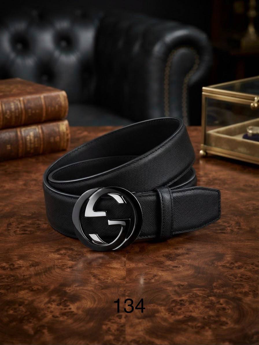 Mixed belts

70 dhs🇦🇪🇦🇪

Zain182
♥️♥️♥️