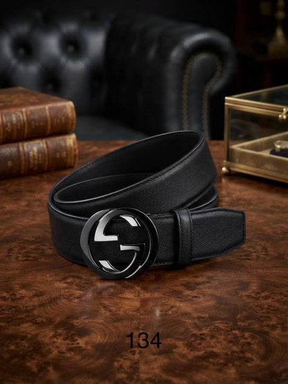 Mixed belts

70 dhs🇦🇪🇦🇪

Zain182
♥️♥️♥️