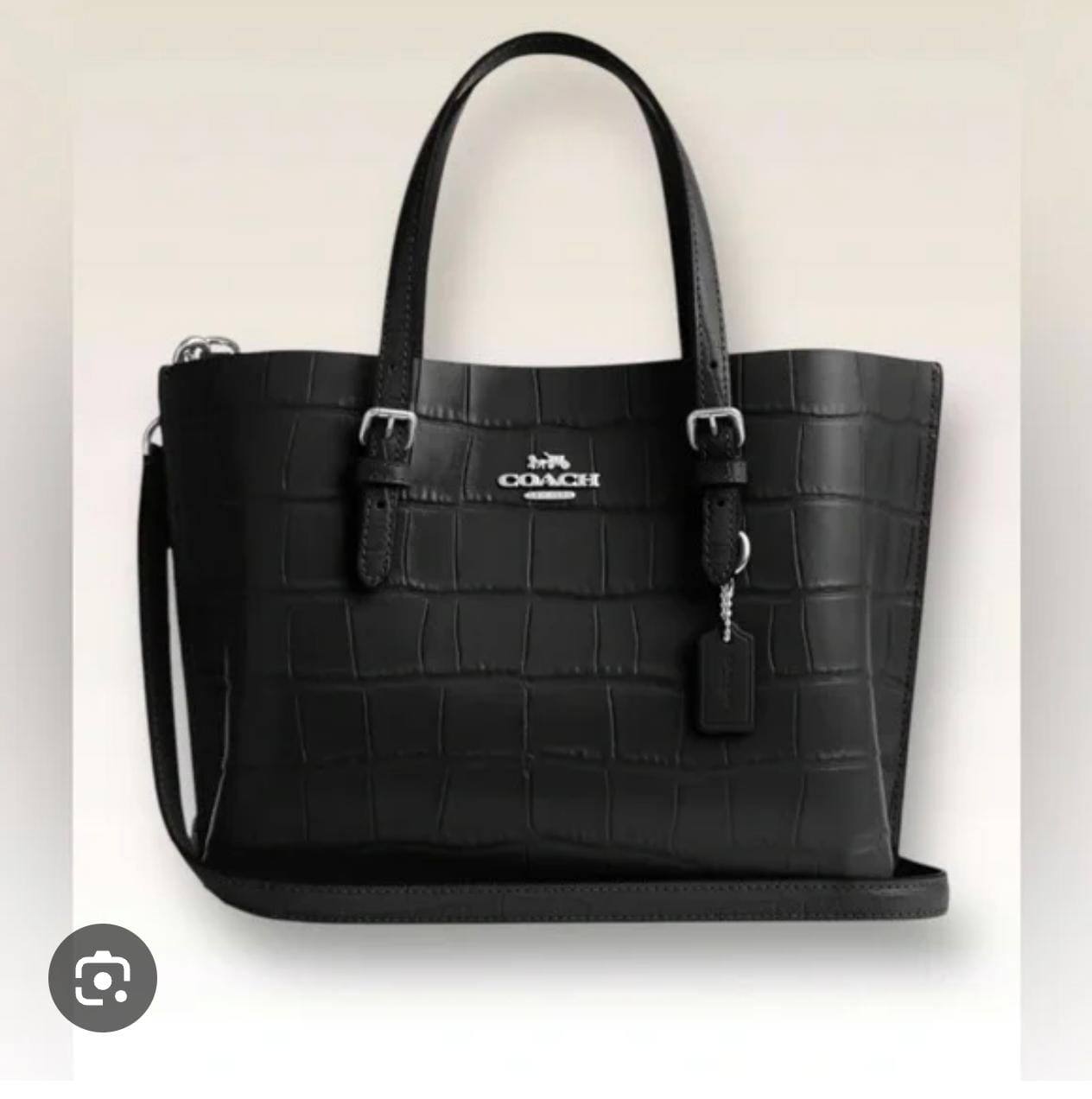 COACH 
95 dhs🪙🌨️
SIZE 25 CM 

With BOX
🎁🎁🎁

Zain200
♥️♥️♥️
