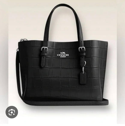COACH 
95 dhs🪙🌨️
SIZE 25 CM 

With BOX
🎁🎁🎁

Zain200
♥️♥️♥️