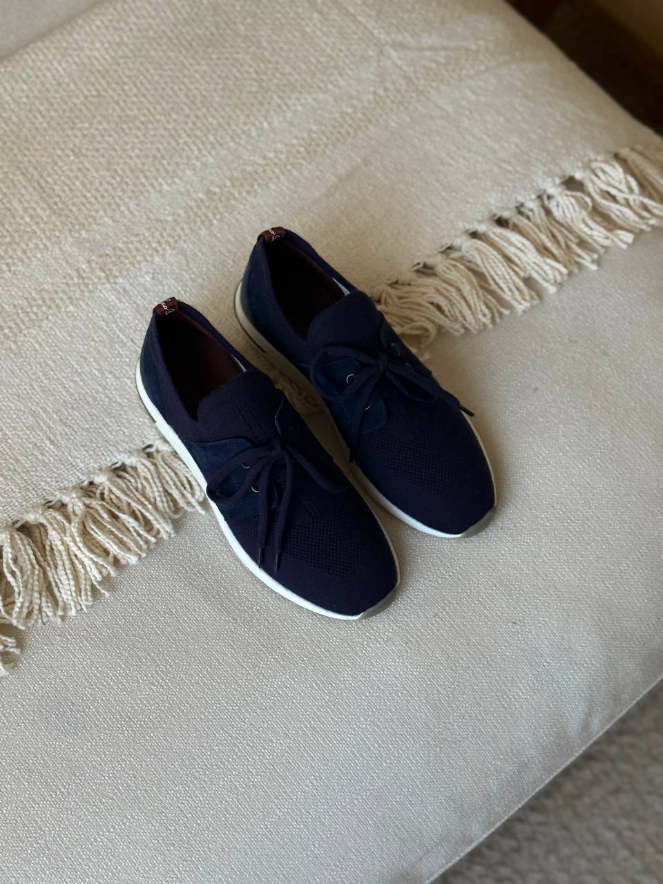 Loro Piana
Super Master
Size 36 to 41
450 dhs💛

Zain288
♥️♥️♥️