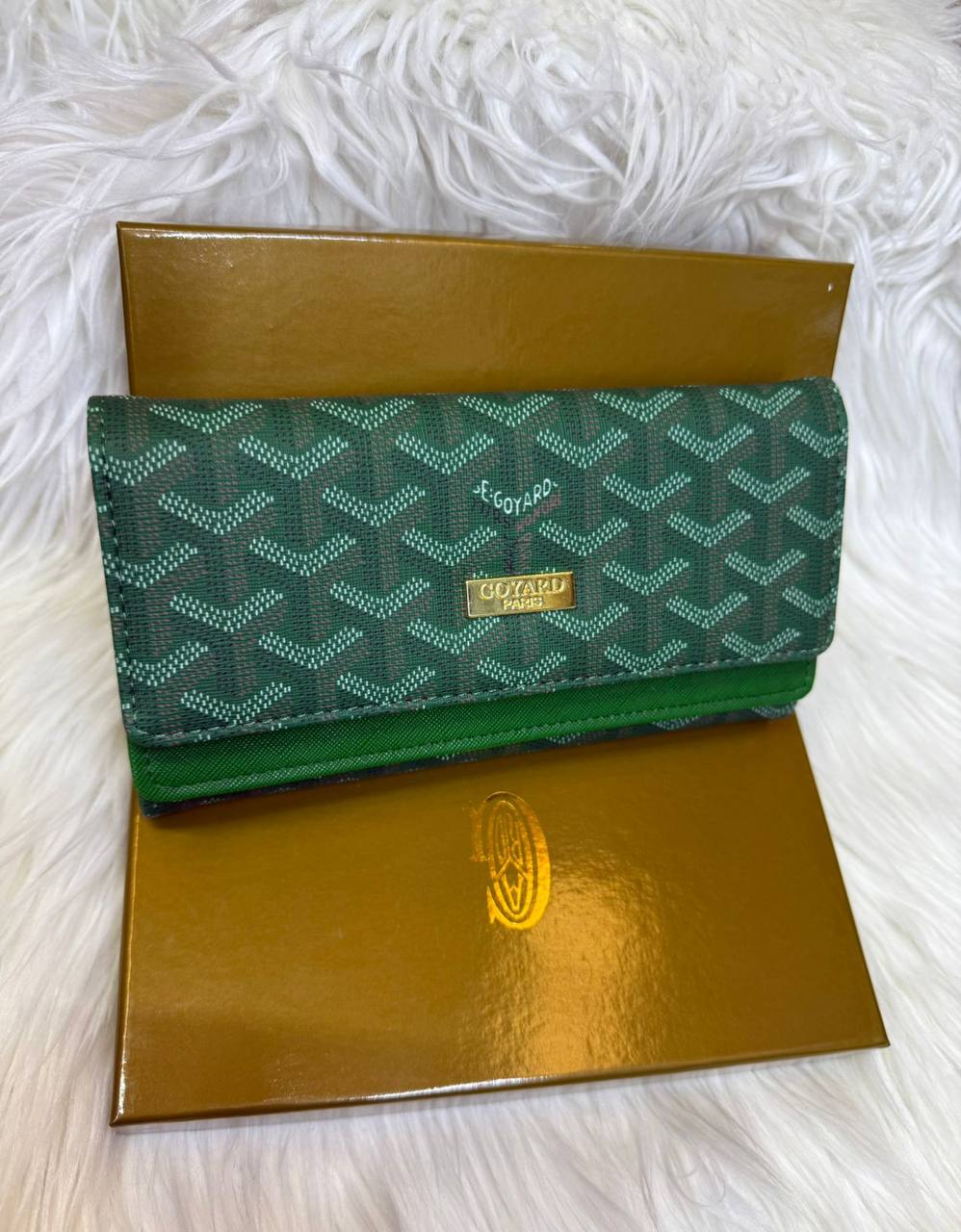 Wallets

With box
🎁🎁🎁

30 dhs🪙💚

Zain93
 ♥️♥️♥️
