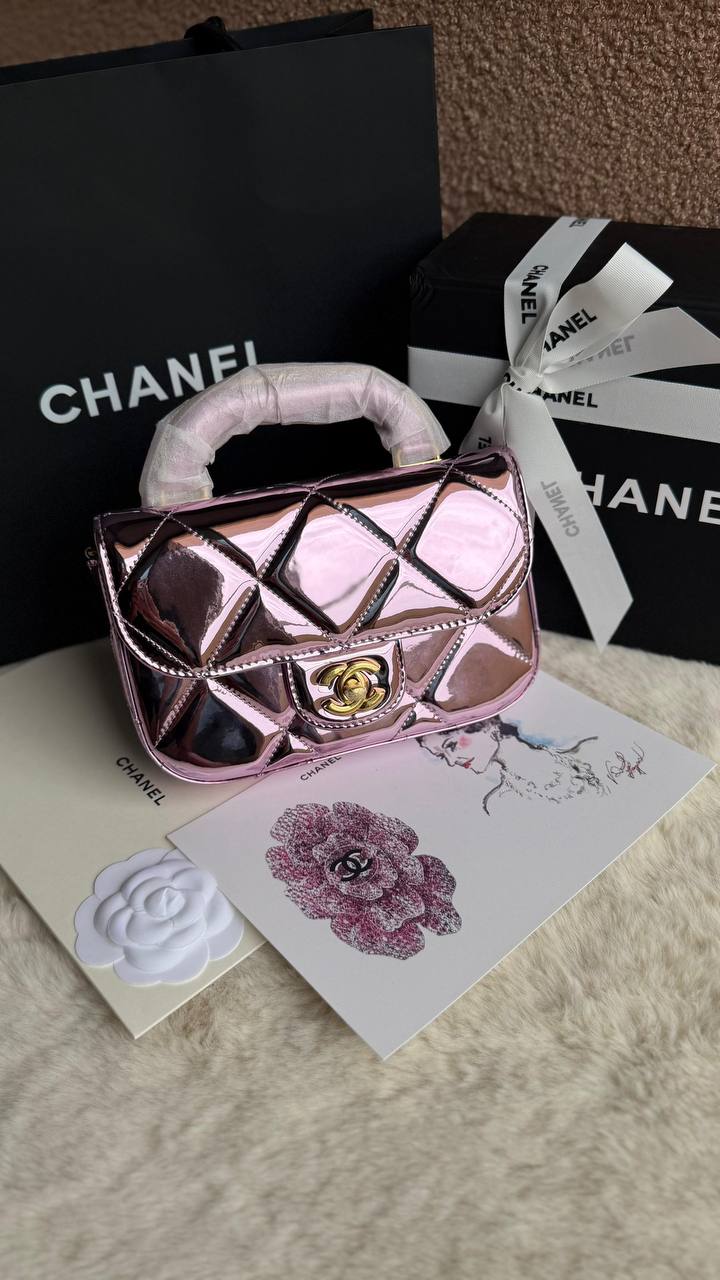 ✨New Chanel Clutch 🌈✨
Size : 18 & 30 Cm 
With original Packing 🎁
Vip 🔝
For Price 👇 WTSP Text Zain 0568585901

Zain280
♥️♥️♥️