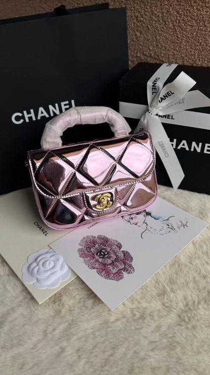 ✨New Chanel Clutch 🌈✨
Size : 18 & 30 Cm 
With original Packing 🎁
Vip 🔝
For Price 👇 WTSP Text Zain 0568585901

Zain280
♥️♥️♥️