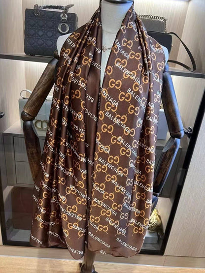 Ladies scarfs 
40 dhs🇦🇪🇦🇪

Zain161
♥️♥️♥️