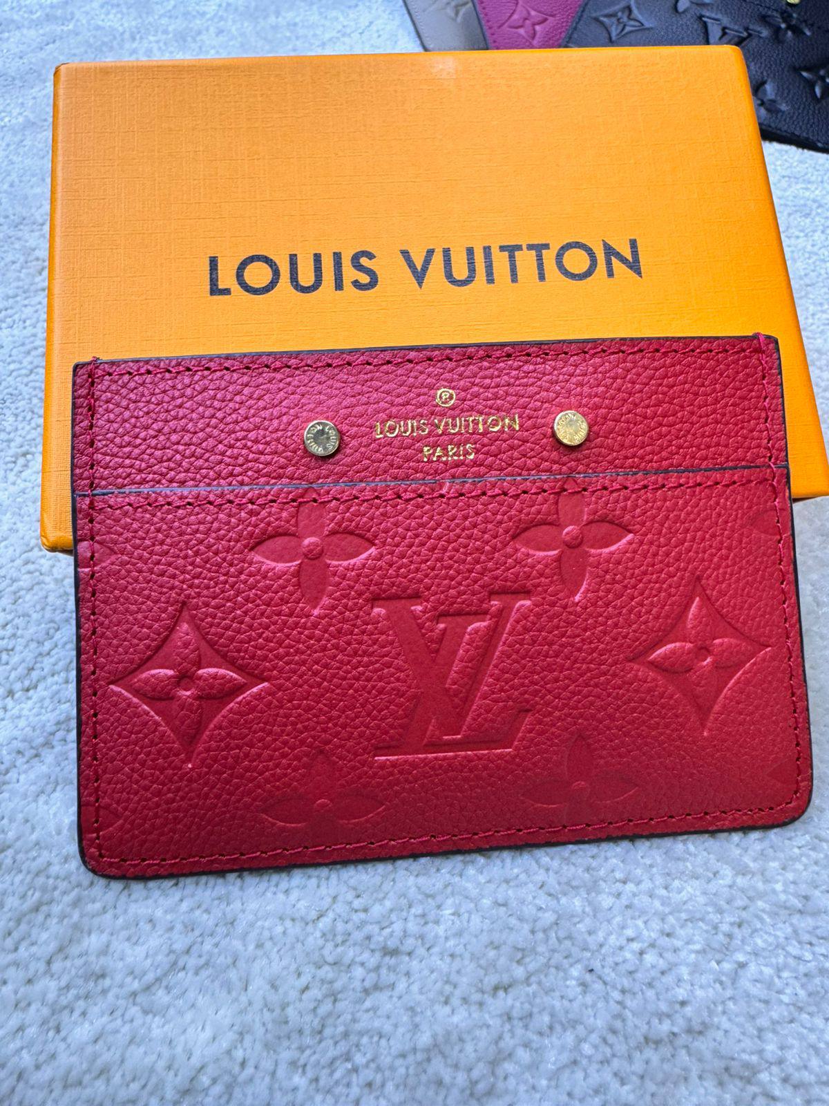 LV 
Wallets
Master
For Price 👇 WTSP Text Zain 0568585901

Zain111
♥️♥️♥️