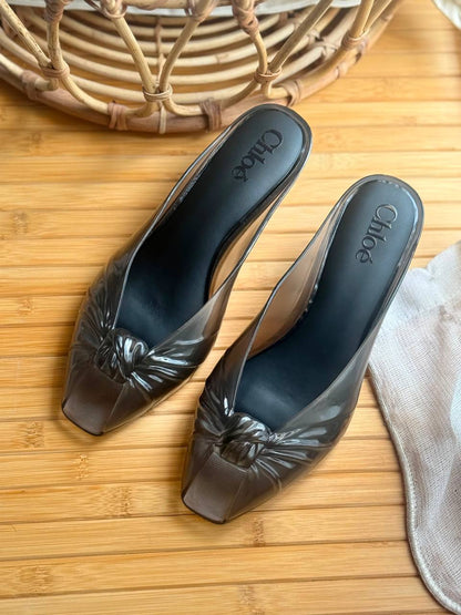 Chloe  - 𝗝𝗲𝗹𝗹𝘆 𝗧𝗣𝗨 𝗺𝘂𝗹𝗲𝘀
AA Quality
𝗦𝗶𝘇𝗲: 𝟯𝟲 𝘁𝗼𝗼 𝟰𝟭 
450 dhs🇦🇪🇦🇪

Zain303
♥️♥️♥️