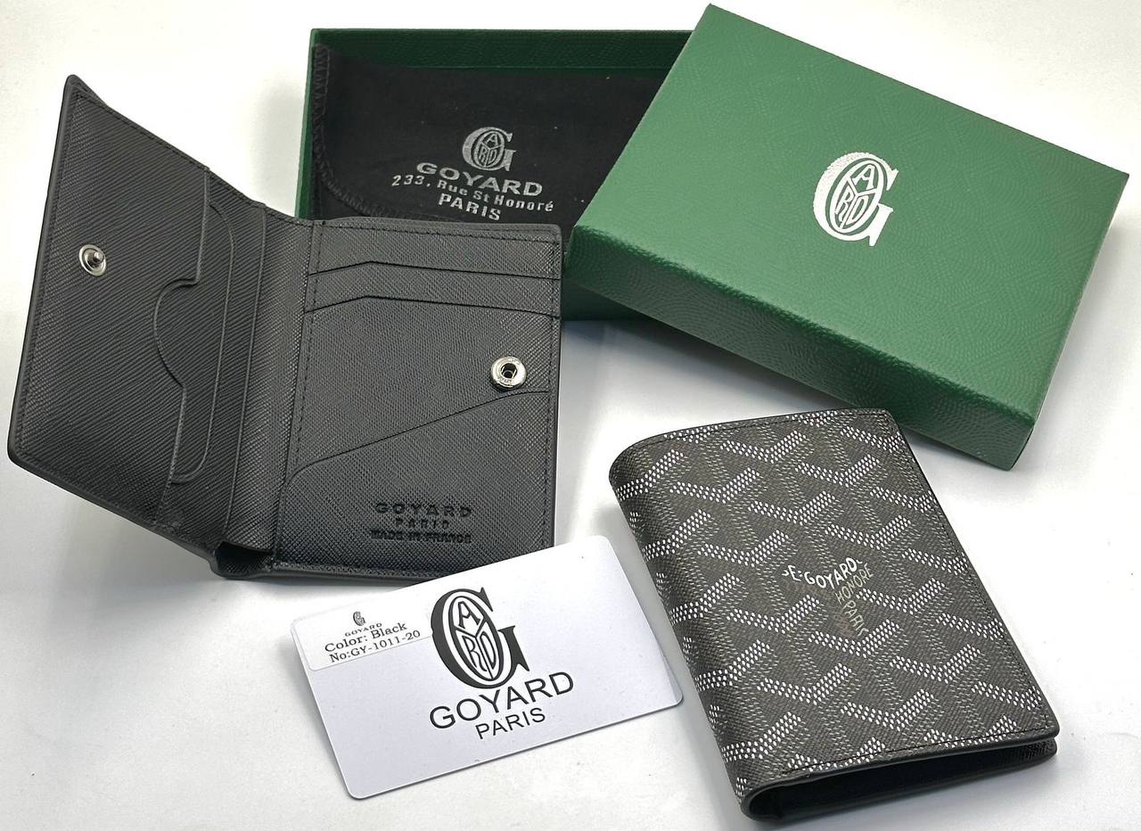 Men Wallet
55 dhs✅

Zain29
♥️♥️♥️