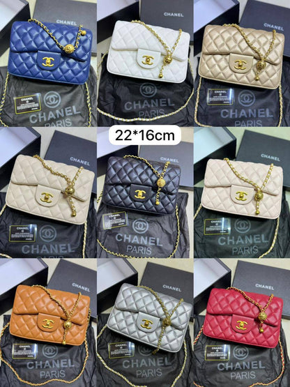 🌷 Chanel CF
1⃣️ First quality +🎁
Size : 22 * 16  cm
85 dhs👑
with box🎁

Zain115
♥️♥️♥️