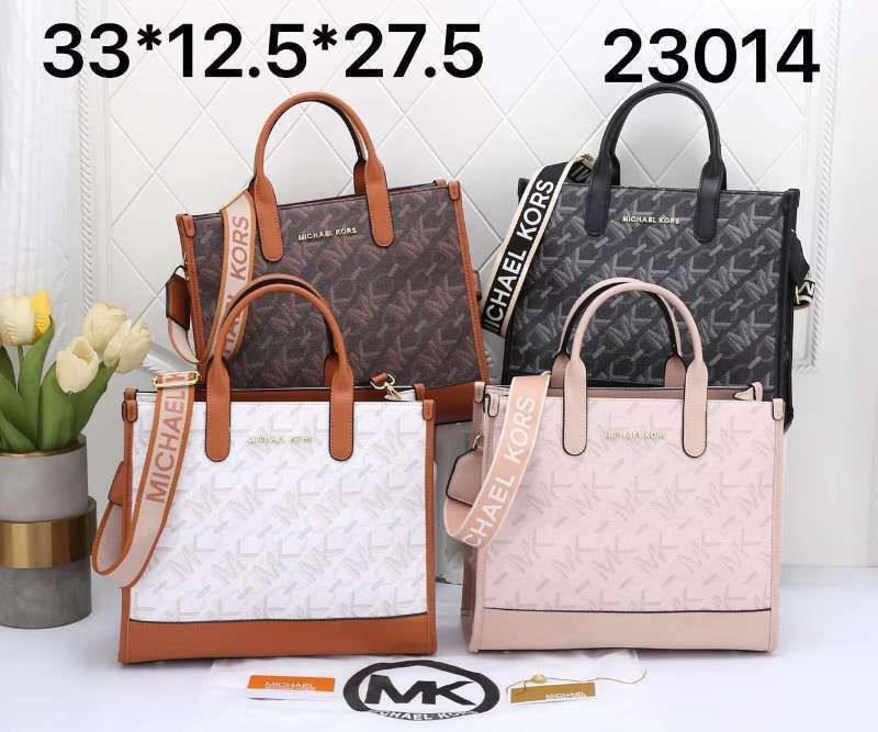 Dior
95 dhs✅ 

Zain72
♥️♥️♥️