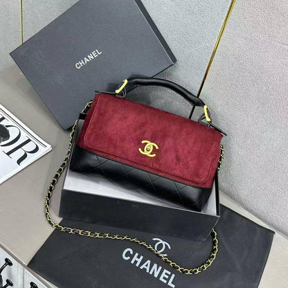 🍁 Chanel 25A
1⃣️ First quality +🎁
Size : 29 * 18 * 8 cm
85 dhs✅
with box🎁

Zain1-5
♥️♥️♥️