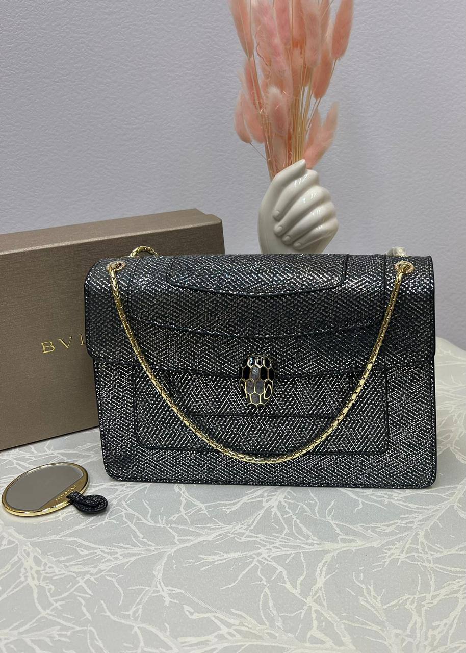 BVLGARI 💫💕💕
New collection 💕💕💕
Super master quality 🔥🔥💯
Available now 💫💫💫
With full packaging 🎁
For Price 👇 WhatsApp✅
0568585901 
0507557372
0552275751 Owner Zain 👌

Zain252
♥️♥️♥️