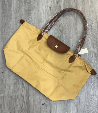 NEW CAME
LONG CHAMP 
GOOD QUALITY 
50 dhs✅
*SIZE:50-33-30*

Zain40
♥️♥️♥️