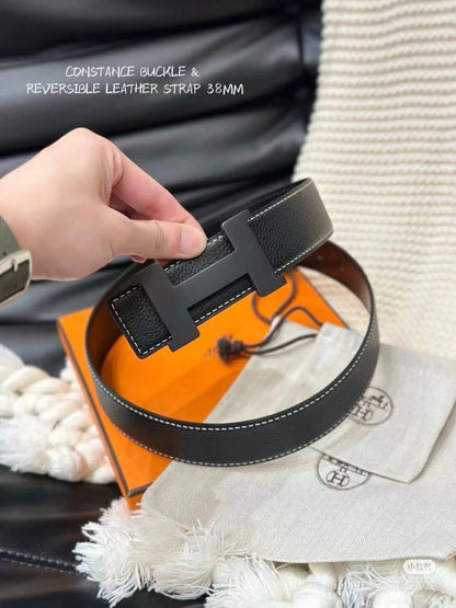 NEW CAME
MAN BELTS 
GOOD QUALITY 🥰
35 dhs🇦🇪🇦🇪
WITH BOX
SIZE: 105,110,115,120,125

Zain40
♥️♥️♥️