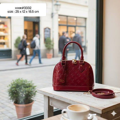 LV
ALMA ᴛᴏᴘ ʜᴀɴᴅʟᴇ ʙᴀɢ
ɢʟᴏssʏ ᴍᴀᴛᴇʀɪᴀʟ ᴛʏᴘᴇ
ᴡɪᴛʜ ʟᴏɴɢ ʙᴇʟᴛ sᴛʀᴀᴘ
sɪᴢᴇ: 24 cm

70 dhs🪙🌺

Zain31
♥️♥️♥️