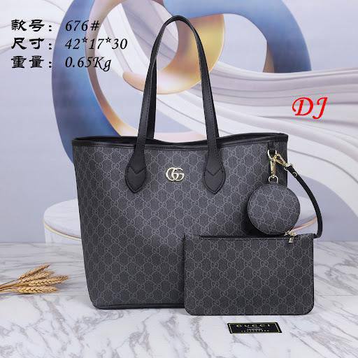 Gucci
85 dhs🪙🌨️

Zain136
♥️♥️♥️