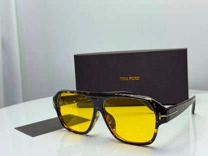 TomFord

55 DHS🇦🇪🇦🇪🇦🇪

Good quality 

Zain182
♥️♥️♥️