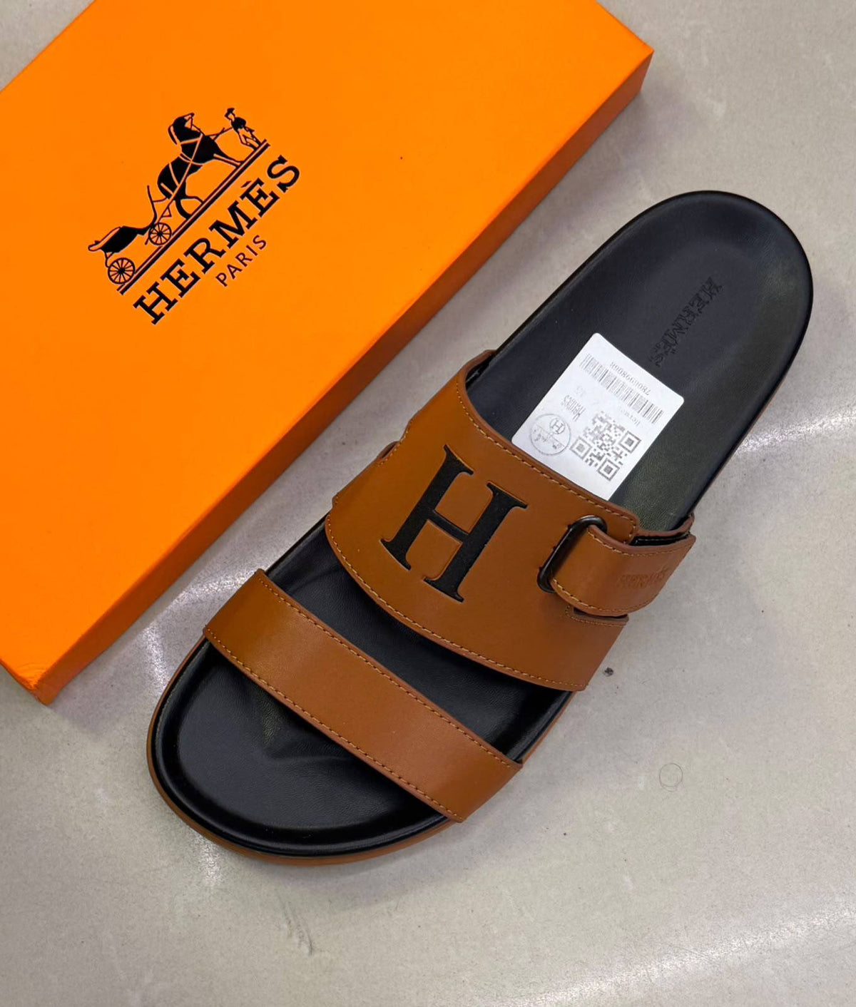 Hermes

110 dhs🇦🇪🇦🇪

40 TO 45

Zain183
♥️♥️♥️