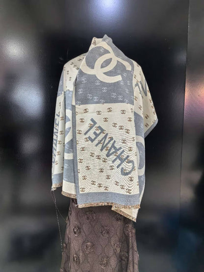 Scarf

Good quality 

50 dhs🇦🇪🇦🇪🇦🇪
Zain295
♥️♥️♥️