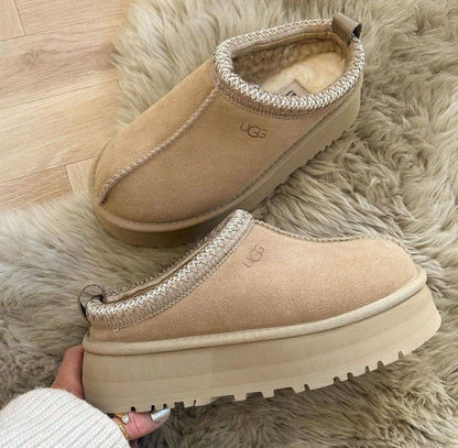 UGG Tazz "Sand"🌸🏝️
36-41 AVAILABLE 🤩
270 dhs🪙💕

Zain242
♥️♥️♥️